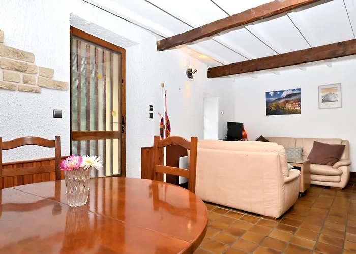 Casa vacanze Calme, Vue, Espace Et Privatif Soulan (Hautes-Pyrenees)